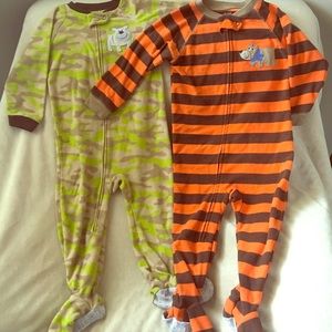Child of Mine by Carters 24 month footed pajamas